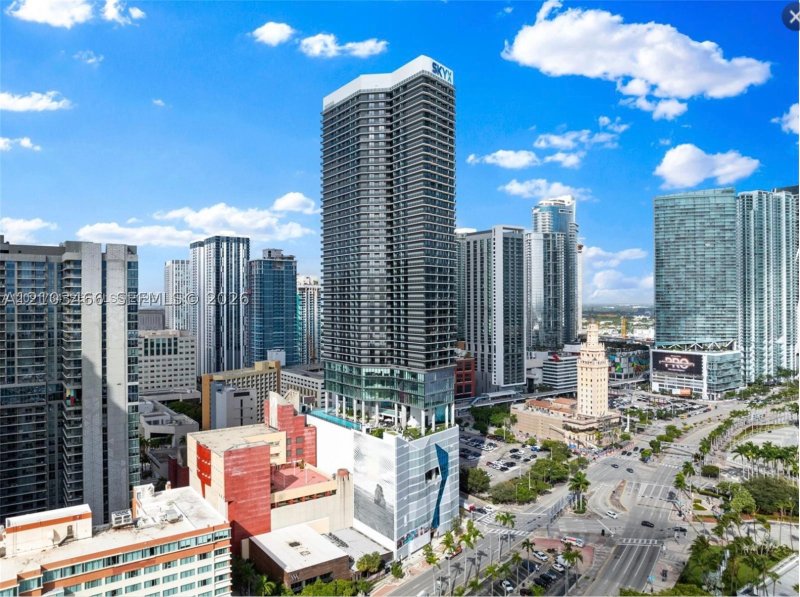Comprar apartamento en The Elser Hotel and Residences 2805