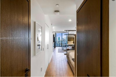 Comprar apartamento en The Elser Hotel and Residences 2805