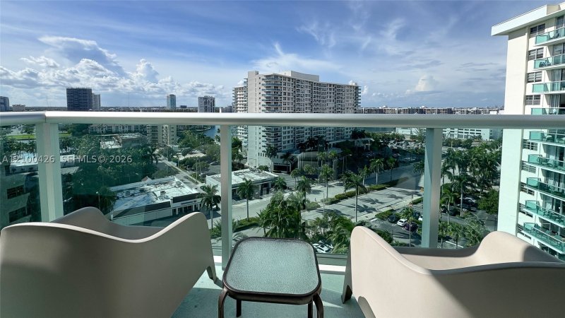 Condo for sale at Tides Hollywood Beach 12P