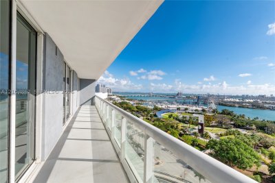 50 Biscayne Apt #1808