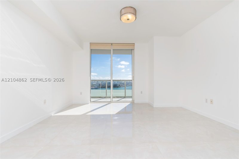 Aluguel de apartamento no 50 Biscayne 1808