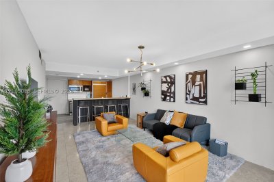 Aluguel de apartamento no 50 Biscayne 710