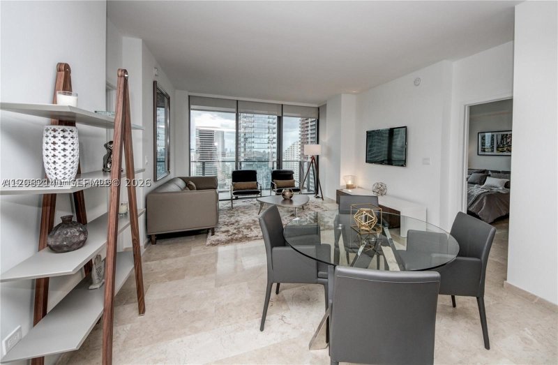 Aluguel de apartamento no Brickell City Centre Rise 2605
