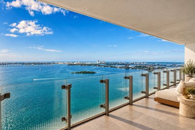 Comprar apartamento en Missoni Baia 3603