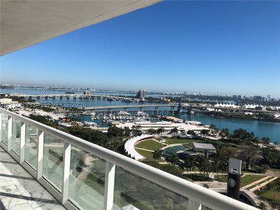 Aluguel de apartamento no 50 Biscayne 2102