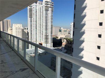 Aluguel de apartamento no 50 Biscayne 2102