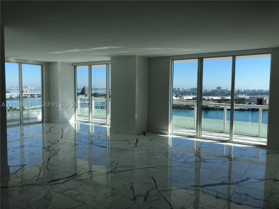Aluguel de apartamento no 50 Biscayne 2102
