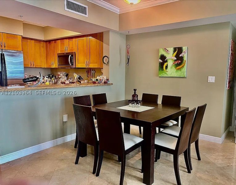 Comprar apartamento no Duo Condo 601E