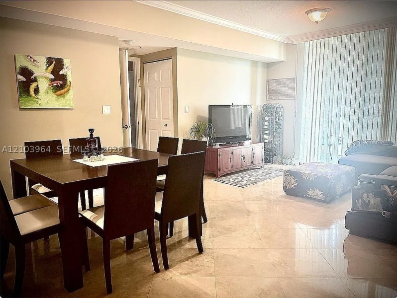 Comprar apartamento no Duo Condo 601E