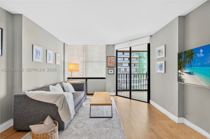 Comprar apartamento en Brickell Place III A2004