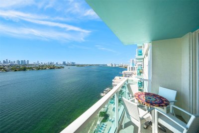 Comprar apartamento no Floridian 1807