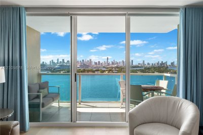 Comprar apartamento no Floridian 1807