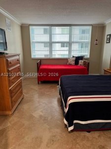 Aluguel de apartamento no The Collins Condo 810