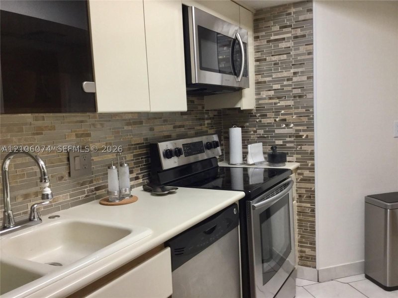Property photo # 7