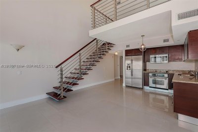 Comprar apartamento en Brickell on the River South 2417