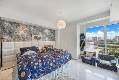 Comprar apartamento no 400 Sunny Isles 704