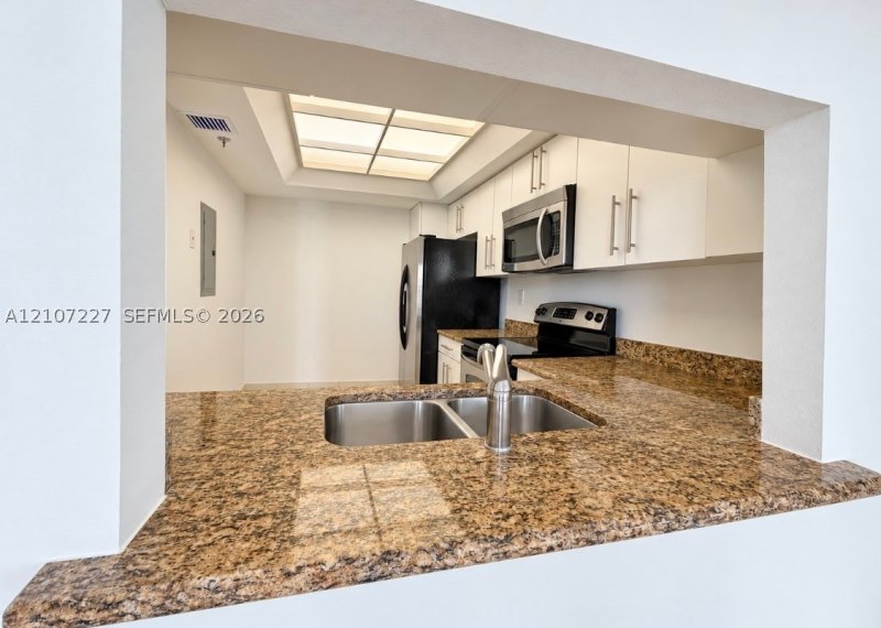 Comprar apartamento no Brickell Key One A2012