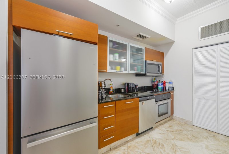 Aluguel de apartamento no Midtown Miami 2 706H
