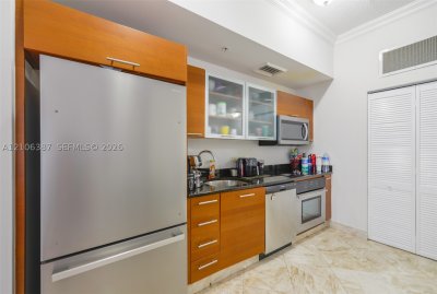 Aluguel de apartamento no Midtown Miami 2 706H