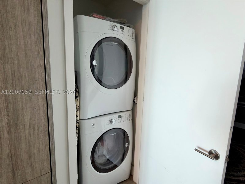 Aluguel de apartamento no Biscayne Beach 1106