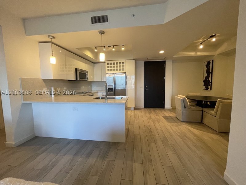 Aluguel de apartamento no Nine at Mary Brickell Village 3207
