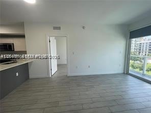 Apartment for rent at 26 Edgewater 512