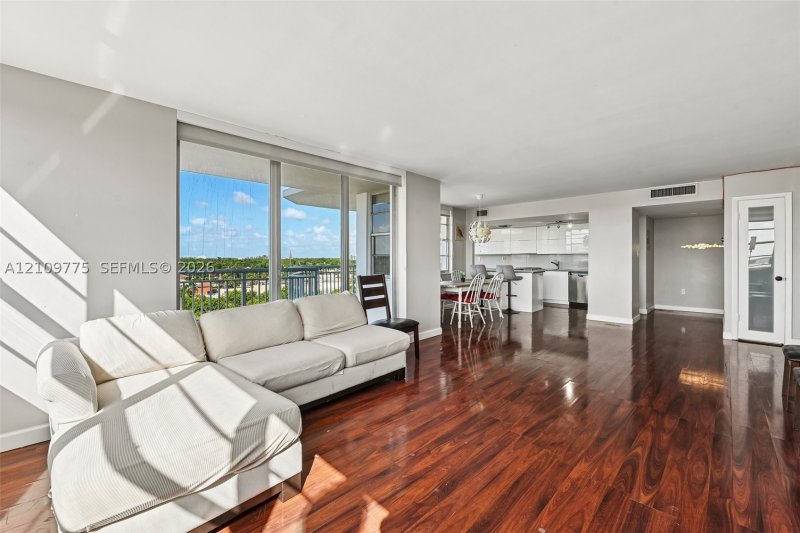 Condo for sale at Del Prado Aventura 705