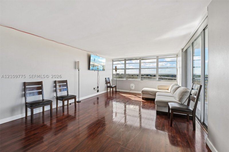 Condo for sale at Del Prado Aventura 705