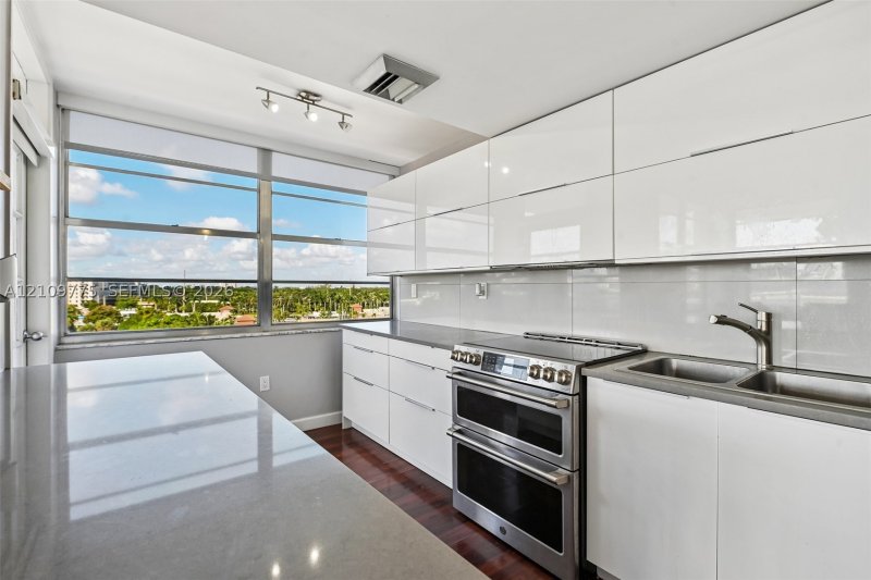 Condo for sale at Del Prado Aventura 705
