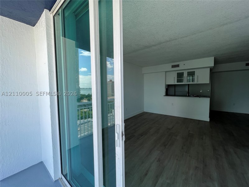Condo for sale at 1800 Biscayne Plaza 1101