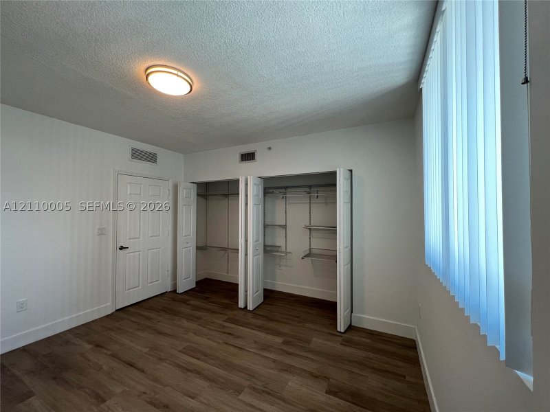 Condo for sale at 1800 Biscayne Plaza 1101