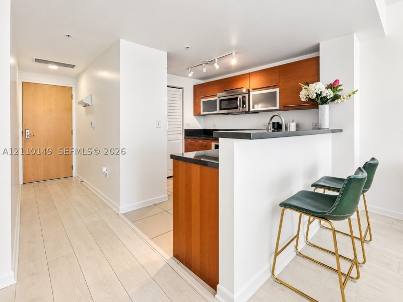 Property photo # 6