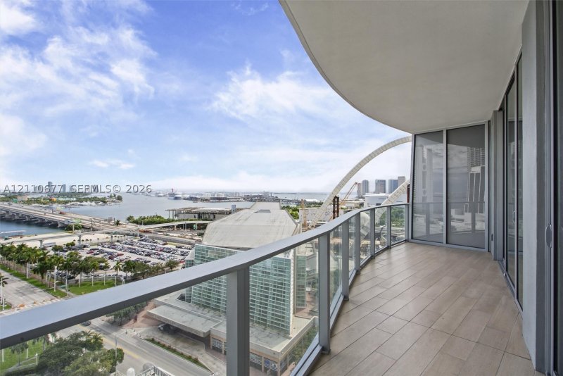 Comprar apartamento en Casa Bella 1504