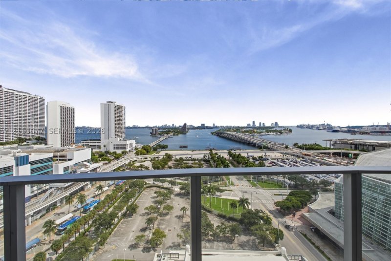 Comprar apartamento en Casa Bella 1504