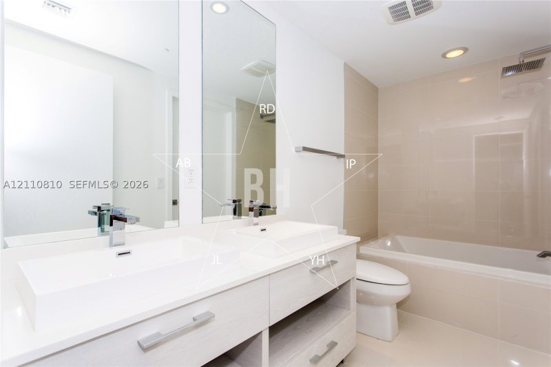 Apartment for rent at Brickell Heights East 3207