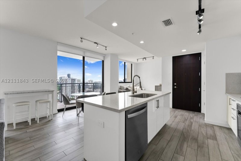 Condo for sale at Nine at Mary Brickell Village 1903
