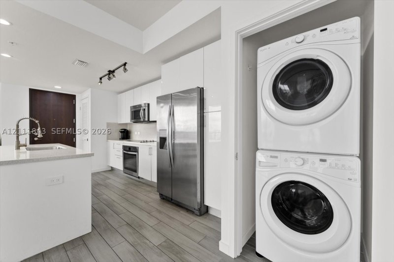 Condo for sale at Nine at Mary Brickell Village 1903
