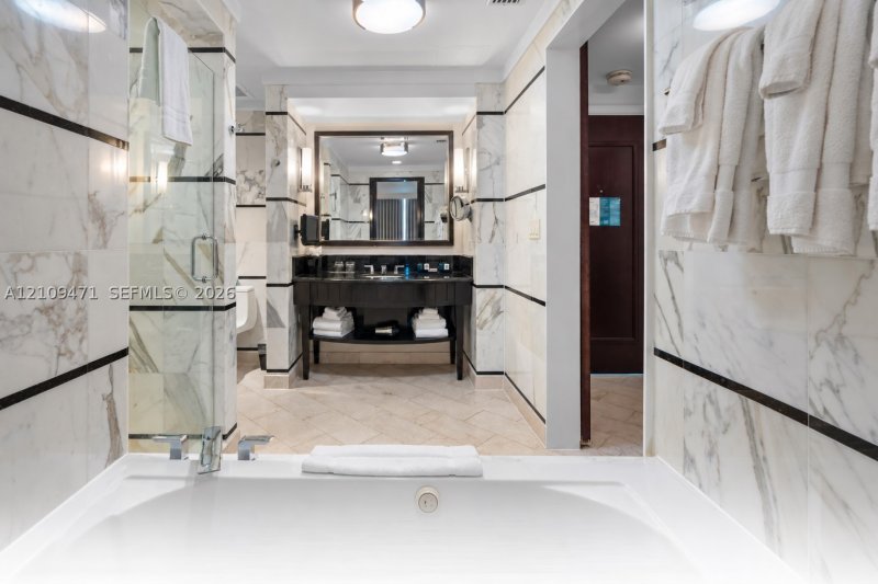 Comprar apartamento no Fontainebleau III 806