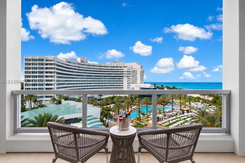 Comprar apartamento no Fontainebleau III 806