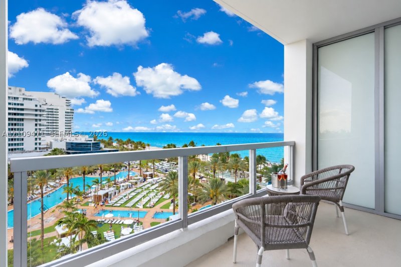Comprar apartamento no Fontainebleau III 806