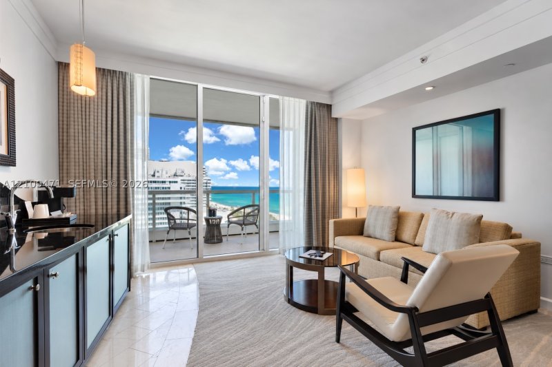 Comprar apartamento no Fontainebleau III 806