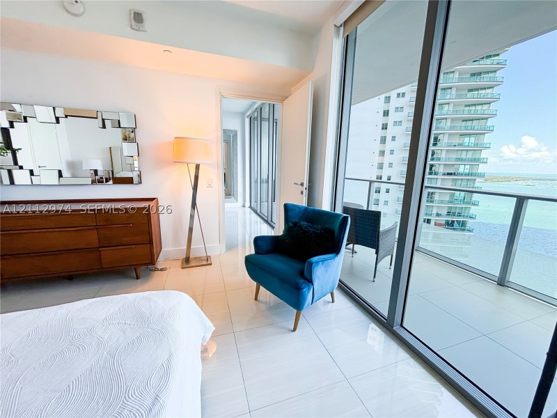 Apartment for rent at Brickell House Condo 2707