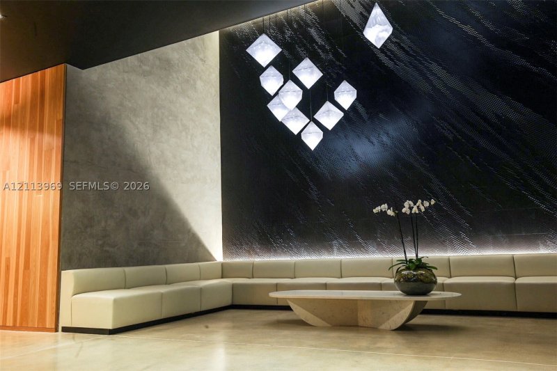 Comprar apartamento en Centro Condo 1702