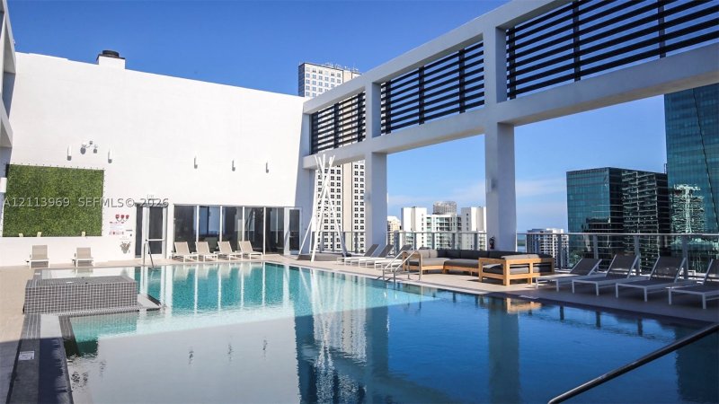 Comprar apartamento en Centro Condo 1702