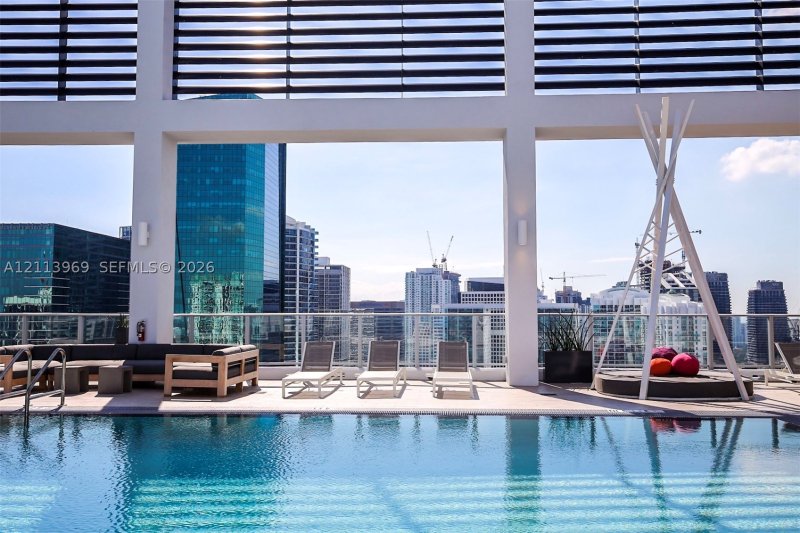 Comprar apartamento en Centro Condo 1702
