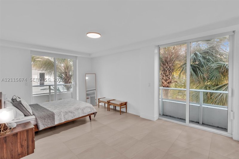 Condo for sale at Pearl House 203