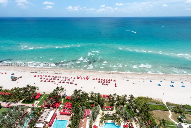 Condo for sale at Mansions at Acqualina 2501
