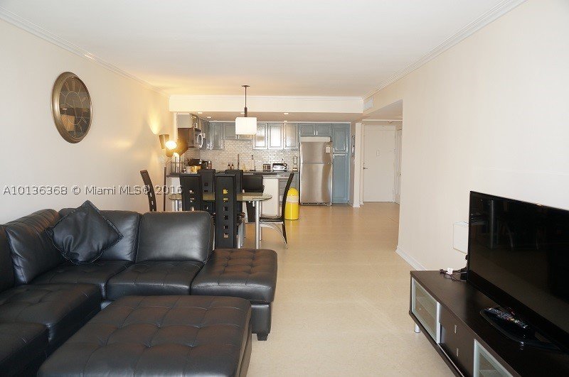 Apartment for rent at Ocean Reserve 923