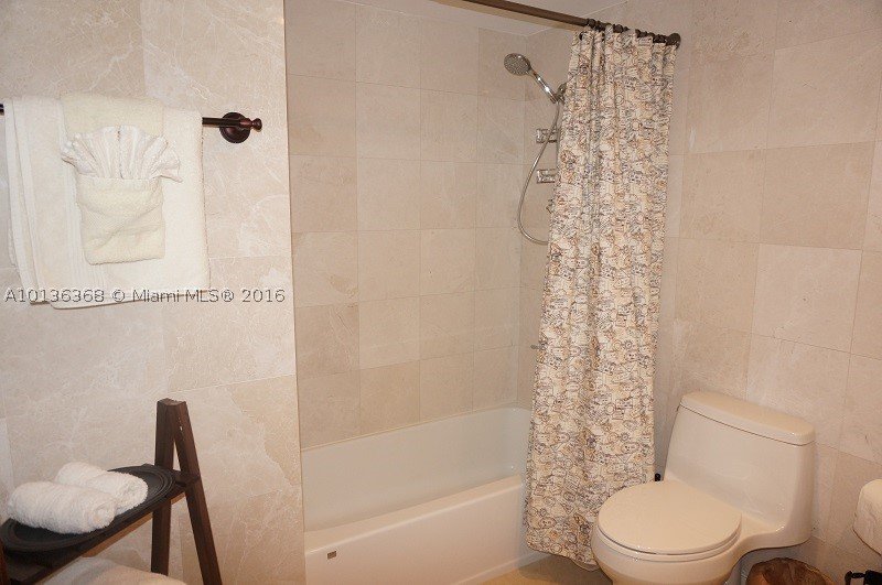 Apartment for rent at Ocean Reserve 923