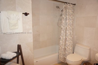 Aluguel de apartamento no Ocean Reserve 923